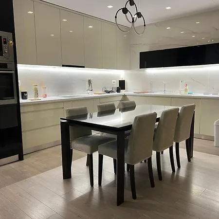 Loft Living Апартаменты