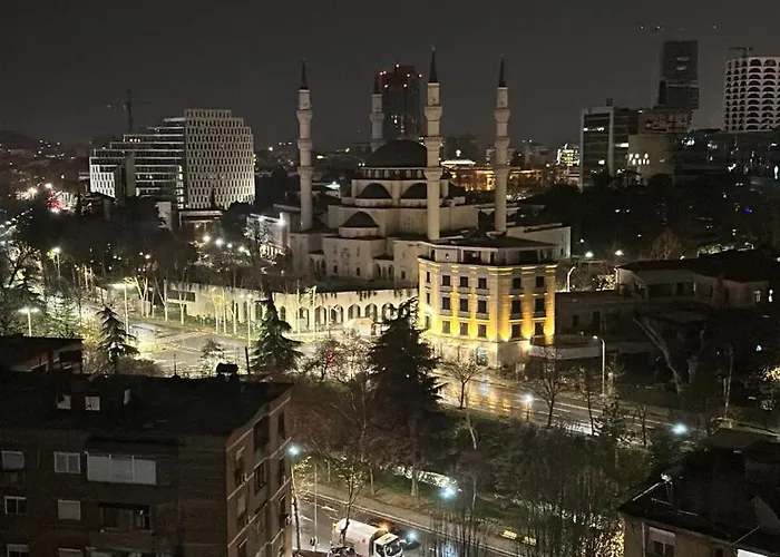 Lägenhet Loft Living Tirana