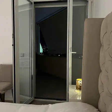 Loft Living 티라나