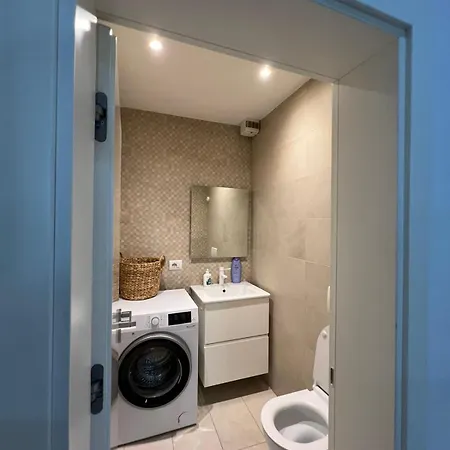 Loft Living * 티라나