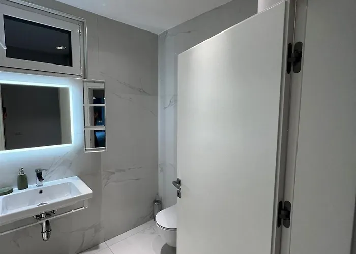 Loft Living 公寓 地拉那